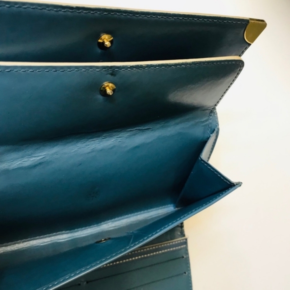 Authentic Louis Vuitton Porte Tresor Suhali International Wallet. - Picture 12 of 15